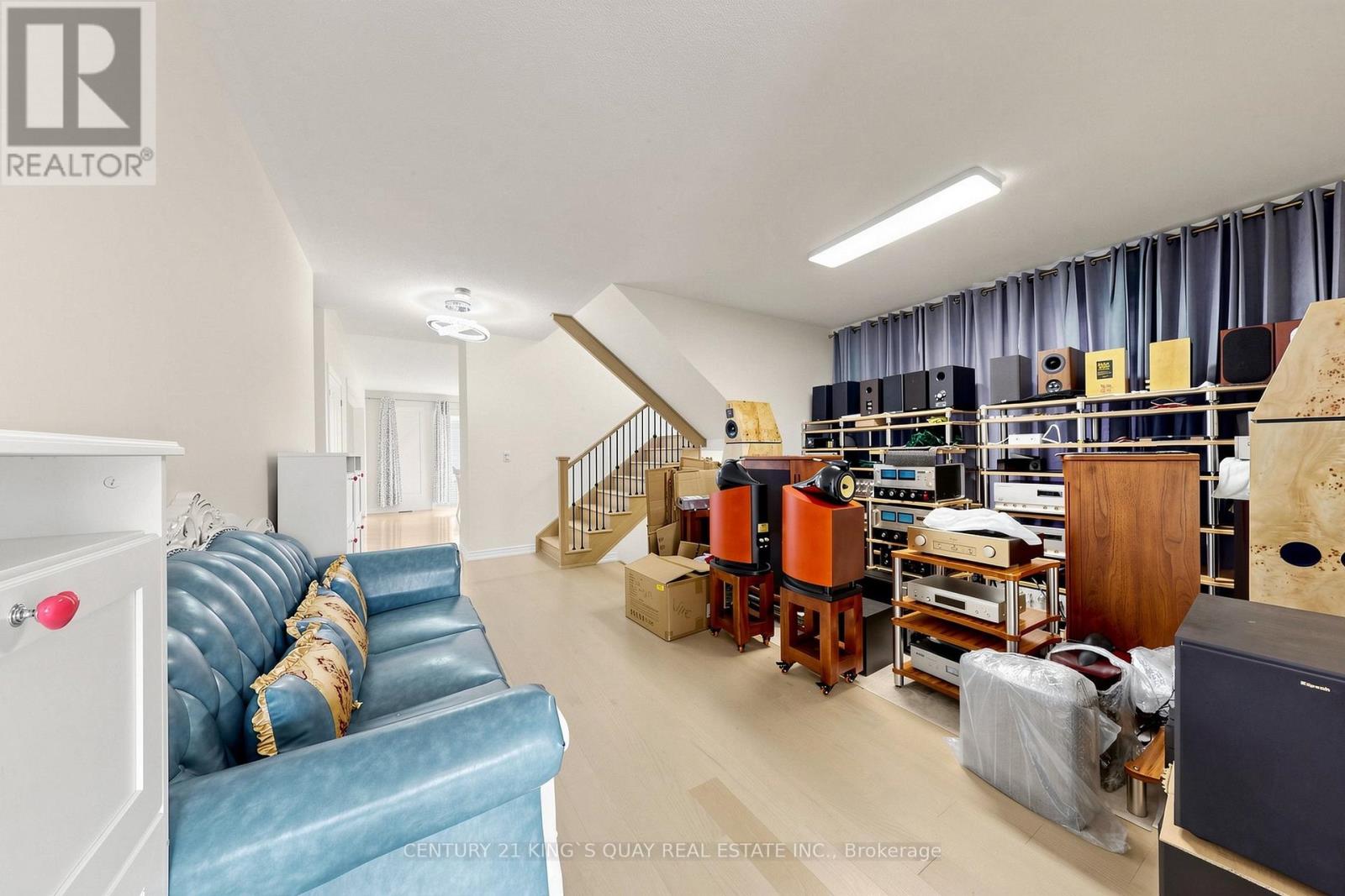 36 BOSTOCK DRIVE - 17