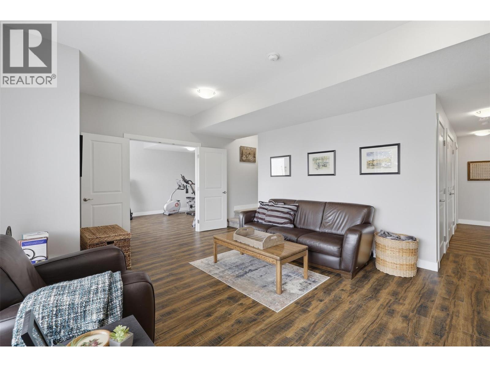 #116 1939 COLDWATER Drive - 30
