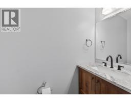 8929 Grizzly Crescent, Kamloops, BC V2C6T9 Photo 18