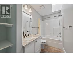 8929 Grizzly Crescent, Kamloops, BC V2C6T9 Photo 23