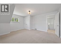8929 Grizzly Crescent, Kamloops, BC V2C6T9 Photo 21