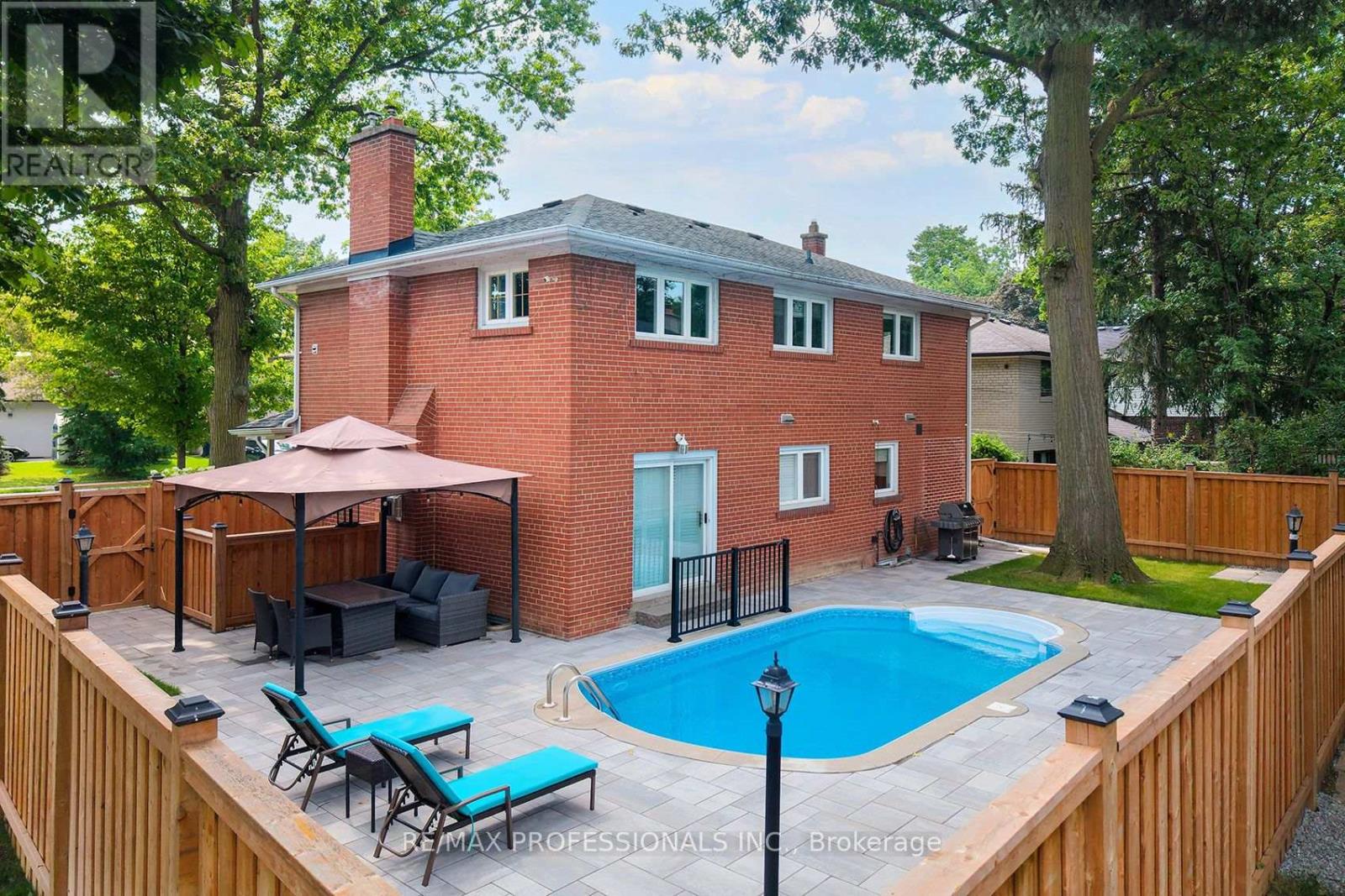 38 BOXWOOD ROAD - 34