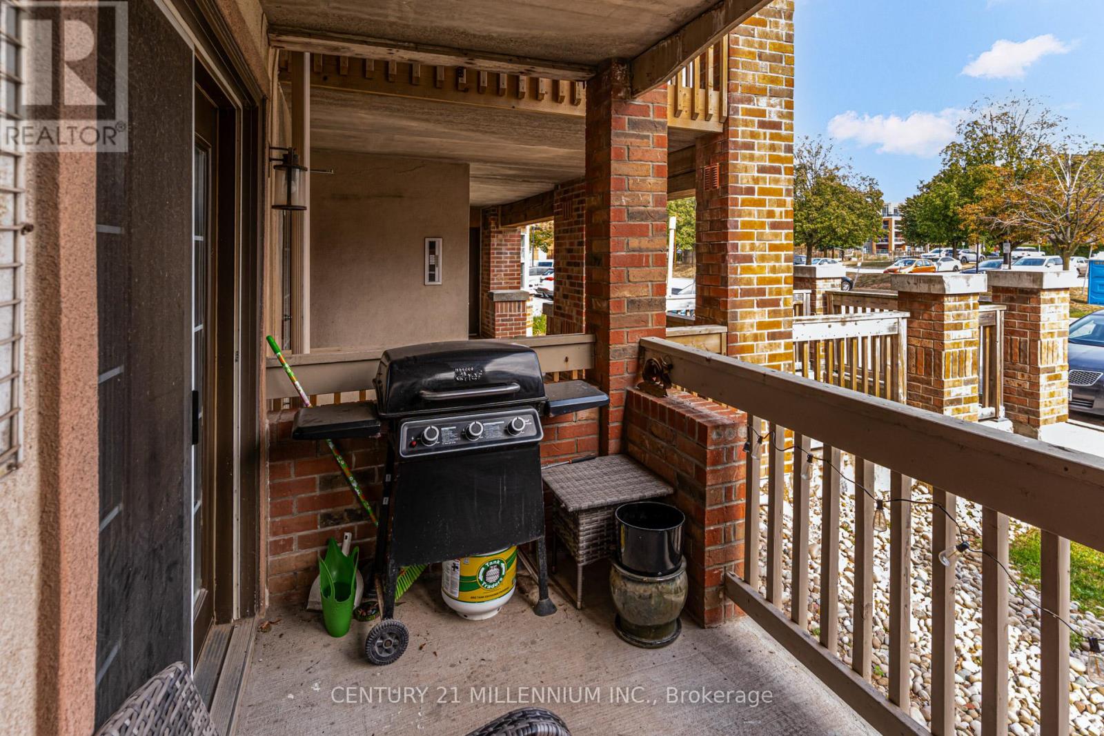 #110 4003 KILMER DRIVE - 40