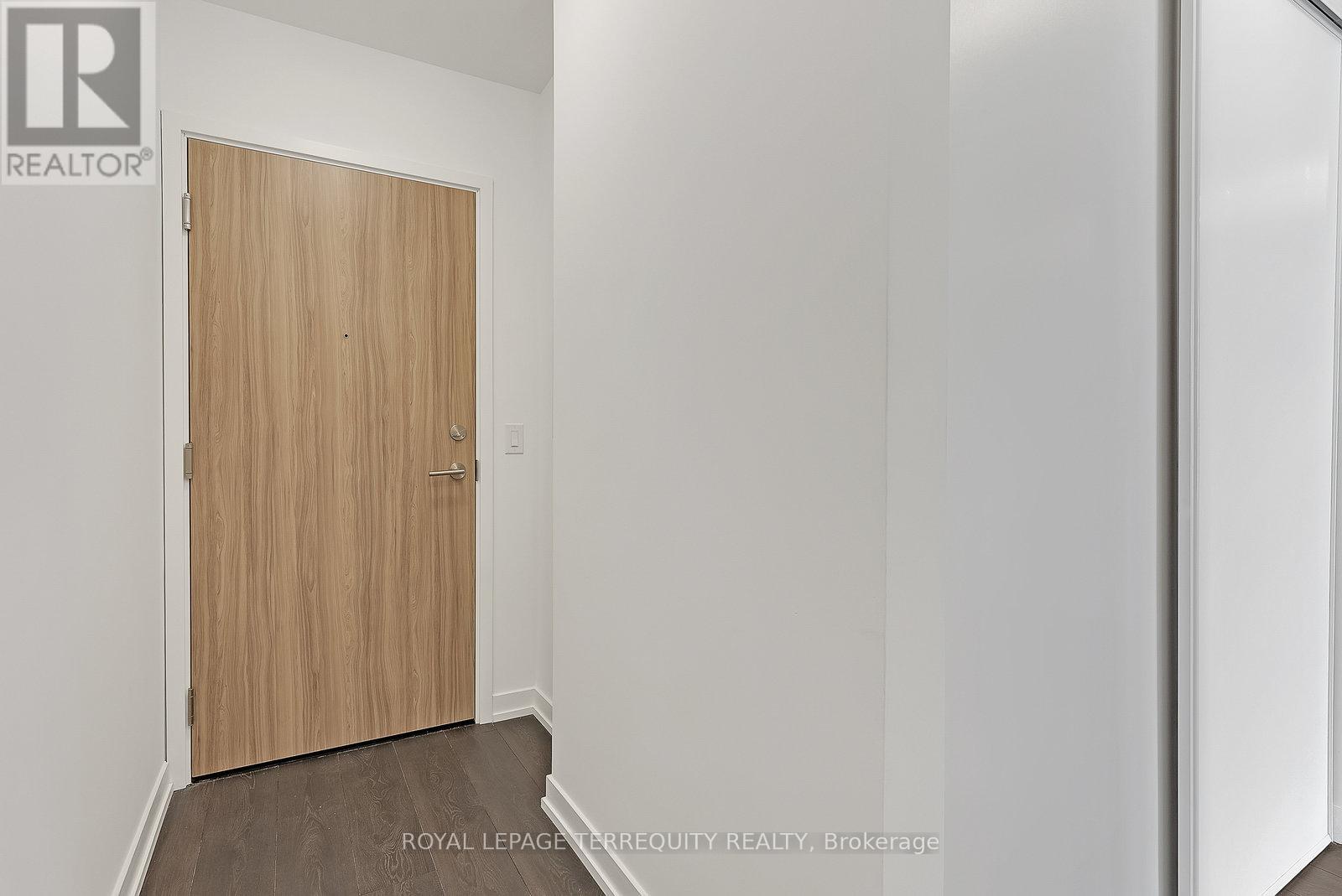 719 - 3100 KEELE STREET, Toronto (Downsview-Roding-CFB) — photo 3