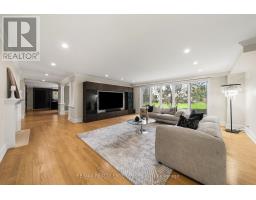 2154 Oneida Crescent, Mississauga, ON L5C1V6 Photo 16