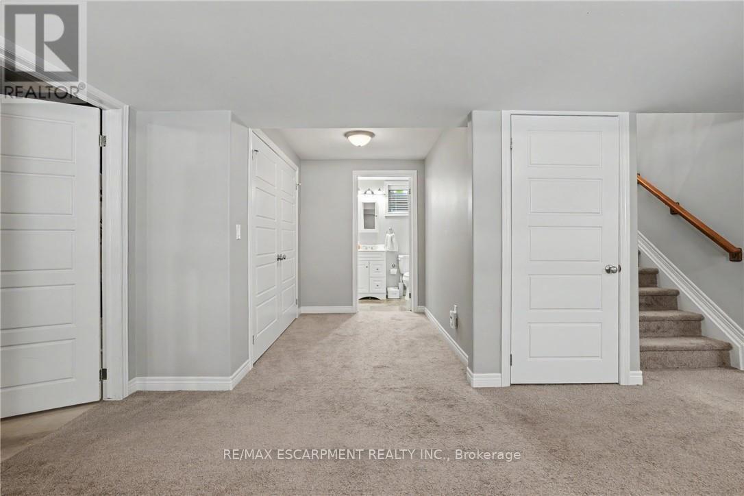 12 SILVERWOOD AVENUE - 28