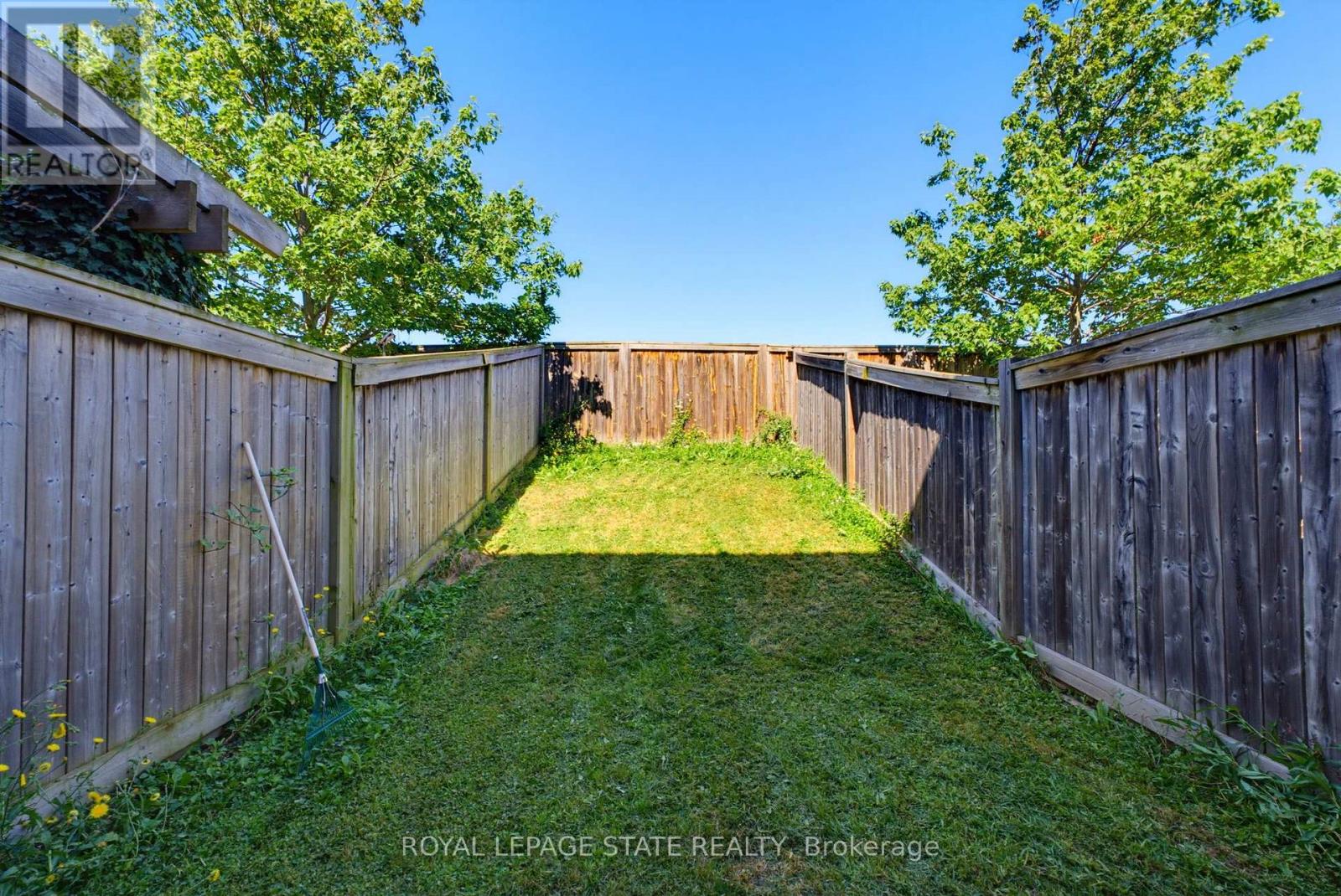 41 EDENROCK DRIVE - 28