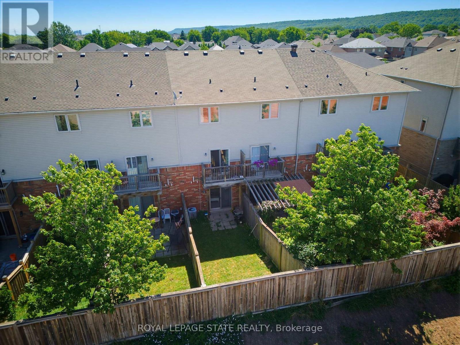 41 EDENROCK DRIVE - 4