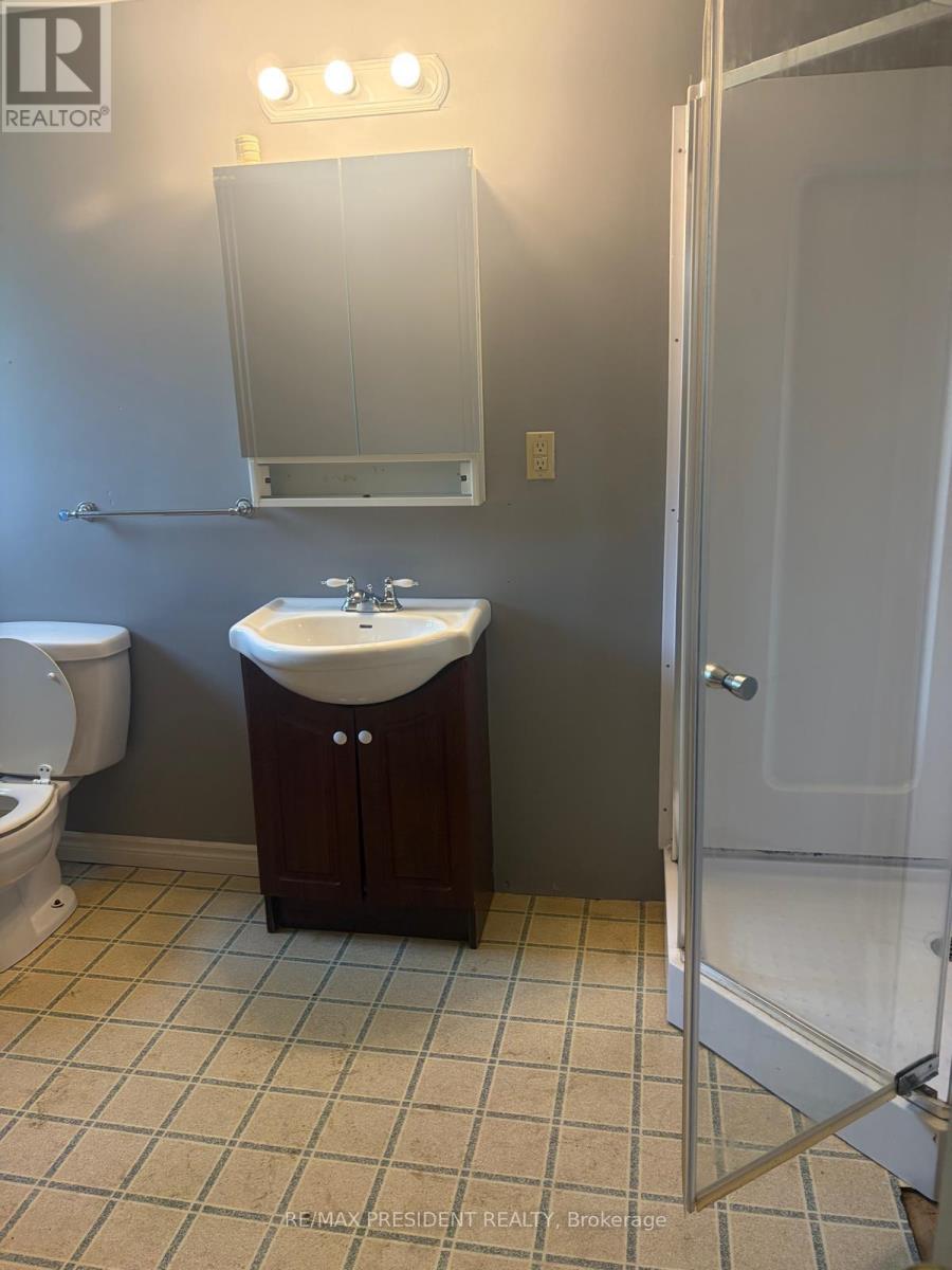 1224 PARKINSON ROAD - 27