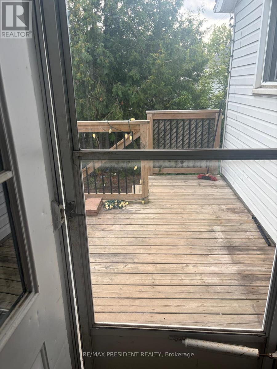 1224 PARKINSON ROAD - 31