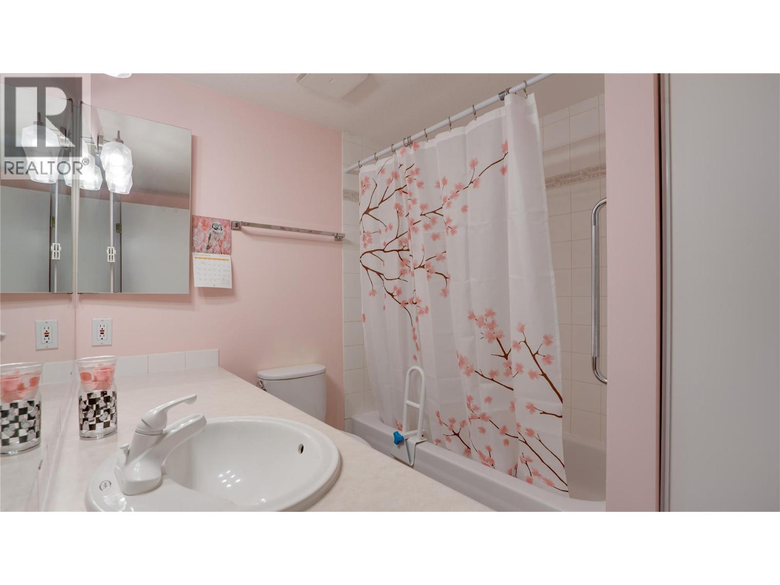 #104 3705 30 Avenue - 19