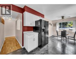 3255 Milton Avenue, North Vancouver, BC V7K2B3 Photo 6