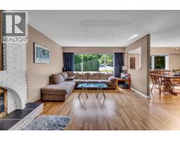 3255 Milton Avenue, North Vancouver, BC V7K2B3 Photo 9