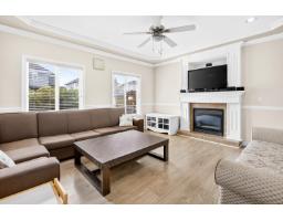16688 63b Avenue, Surrey, BC V3S0W4 Photo 13