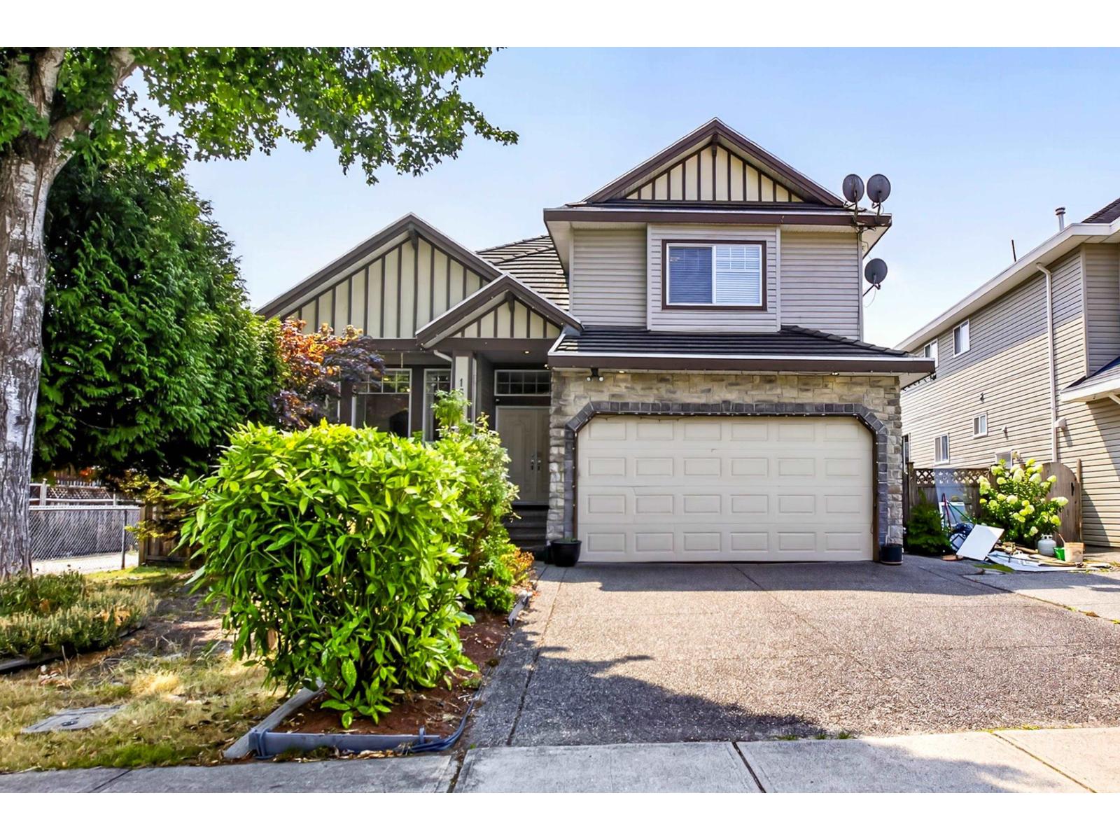 16688 63B AVENUE, Surrey — photo 2