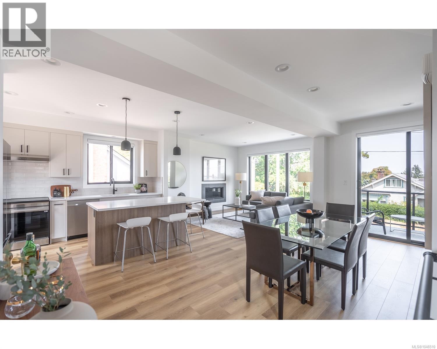 309 Elizabeth St - 15