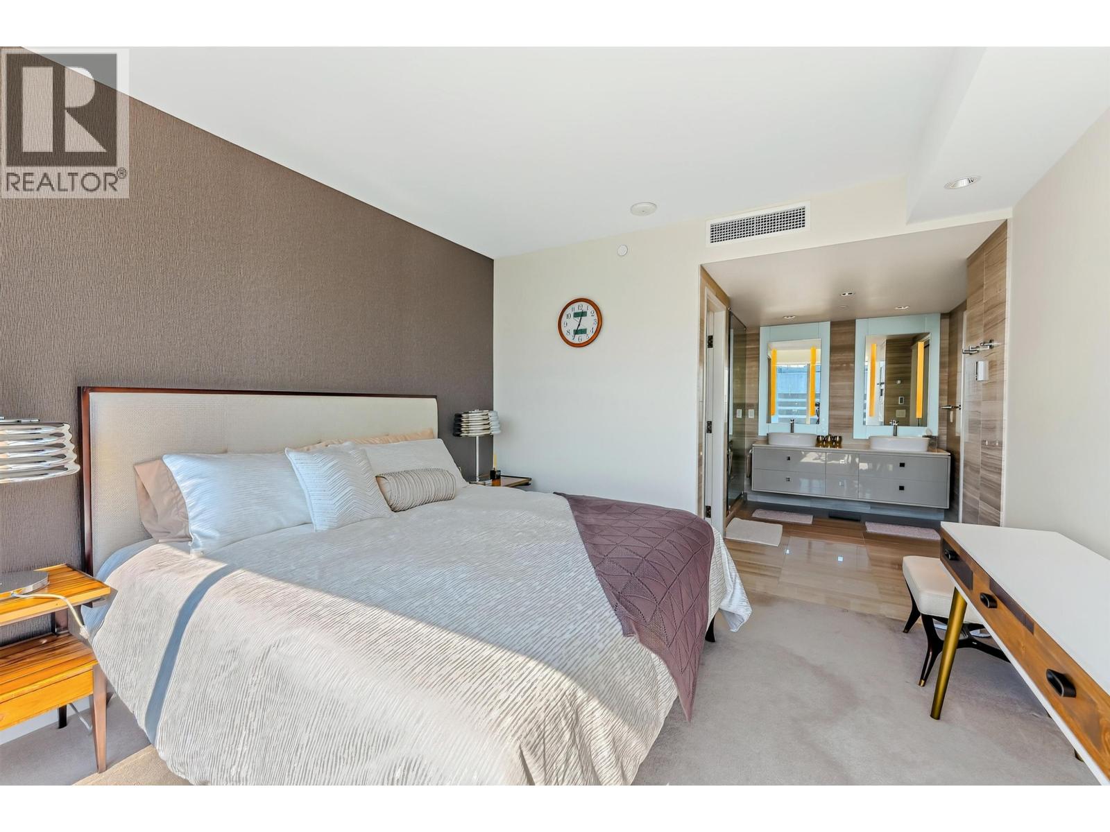 2 Bed, 3 Bath House for Sale in Vancouver – 4806 1151 W GEORGIA STREET, Vancouver – MLS# R3154156 - Image 22