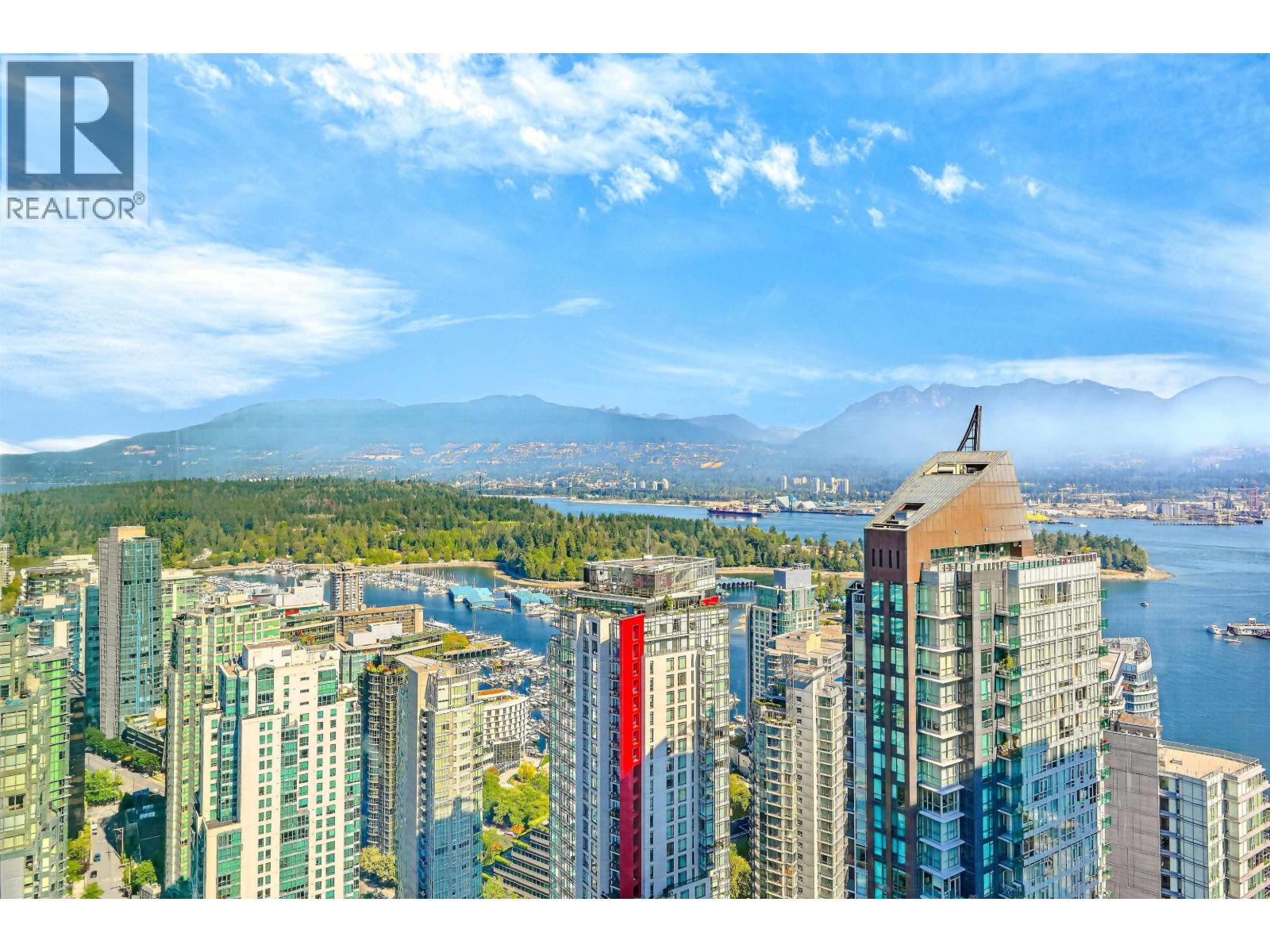 2 Bed, 3 Bath House for Sale in Vancouver – 4806 1151 W GEORGIA STREET, Vancouver – MLS# R3154156