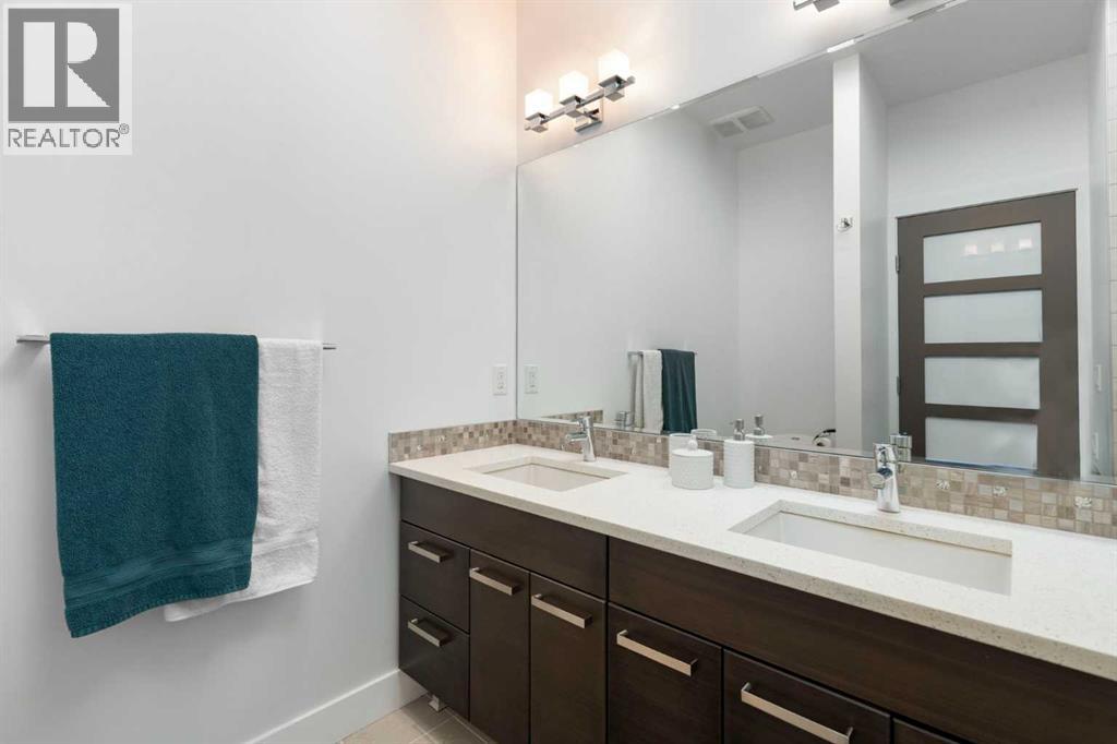 3542 7 Avenue SW - Image 28