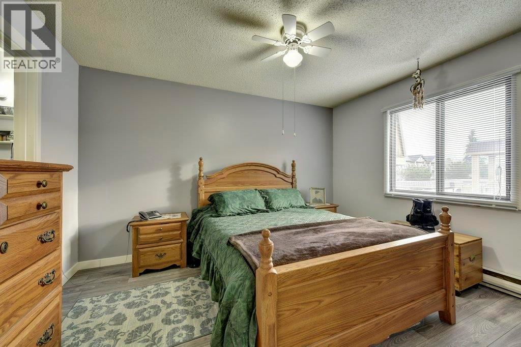 #203C 880 Badke Road - 13