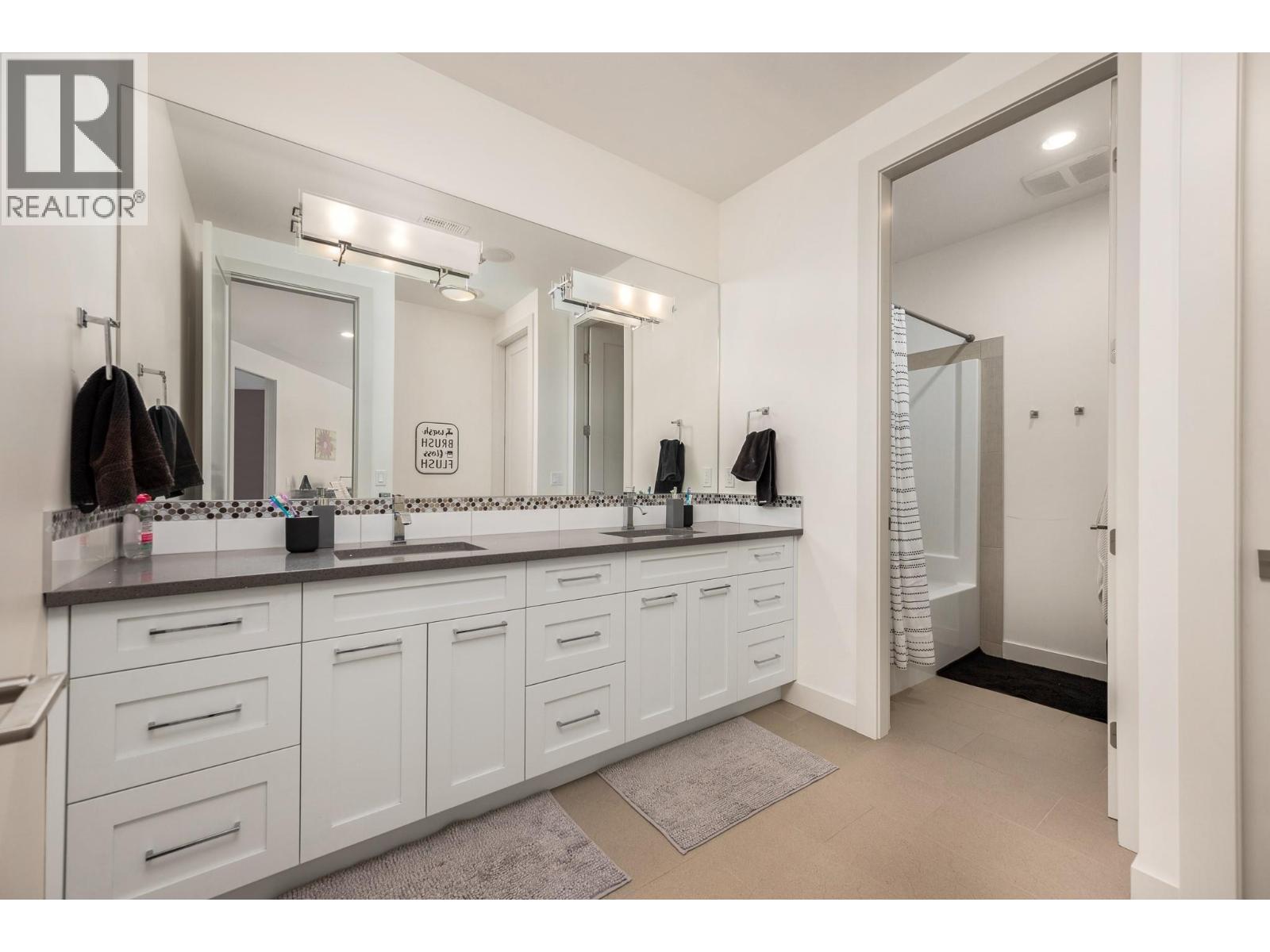 195 Ravine Drive - Image 29