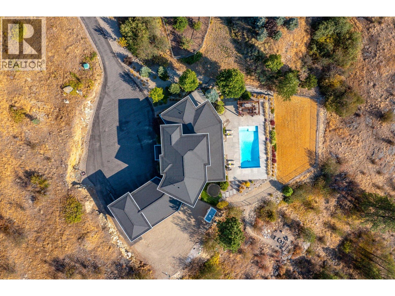 195 Ravine Drive - 77