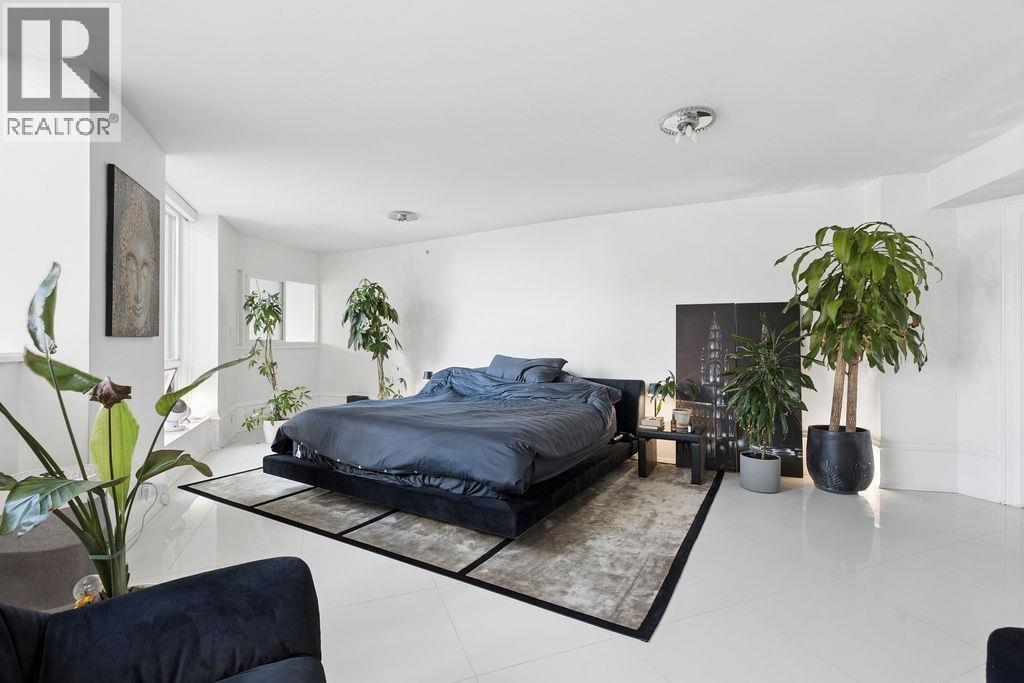 1 Bed, 2 Bath House for Sale in Vancouver – 1106 HORNBY STREET, Vancouver – MLS# R3154206 - Image 13