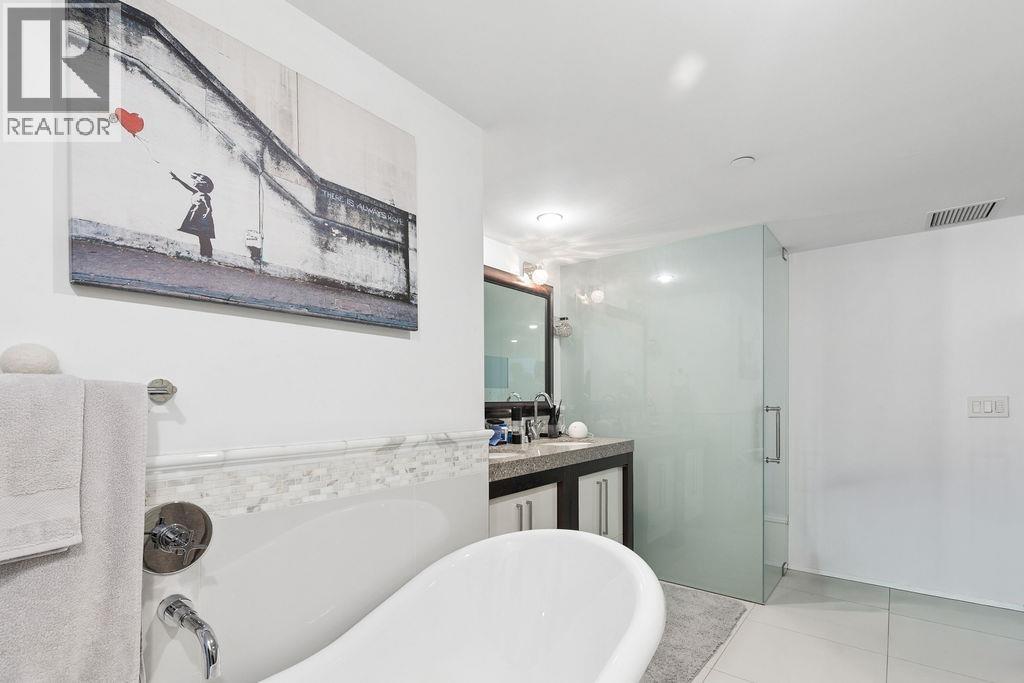 1 Bed, 2 Bath House for Sale in Vancouver – 1106 HORNBY STREET, Vancouver – MLS# R3154206 - Image 16