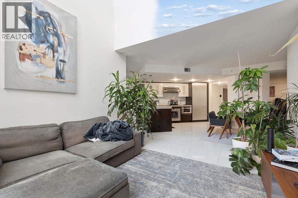 1 Bed, 2 Bath House for Sale in Vancouver – 1106 HORNBY STREET, Vancouver – MLS# R3154206 - Image 4