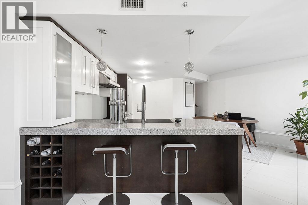 1 Bed, 2 Bath House for Sale in Vancouver – 1106 HORNBY STREET, Vancouver – MLS# R3154206 - Image 8