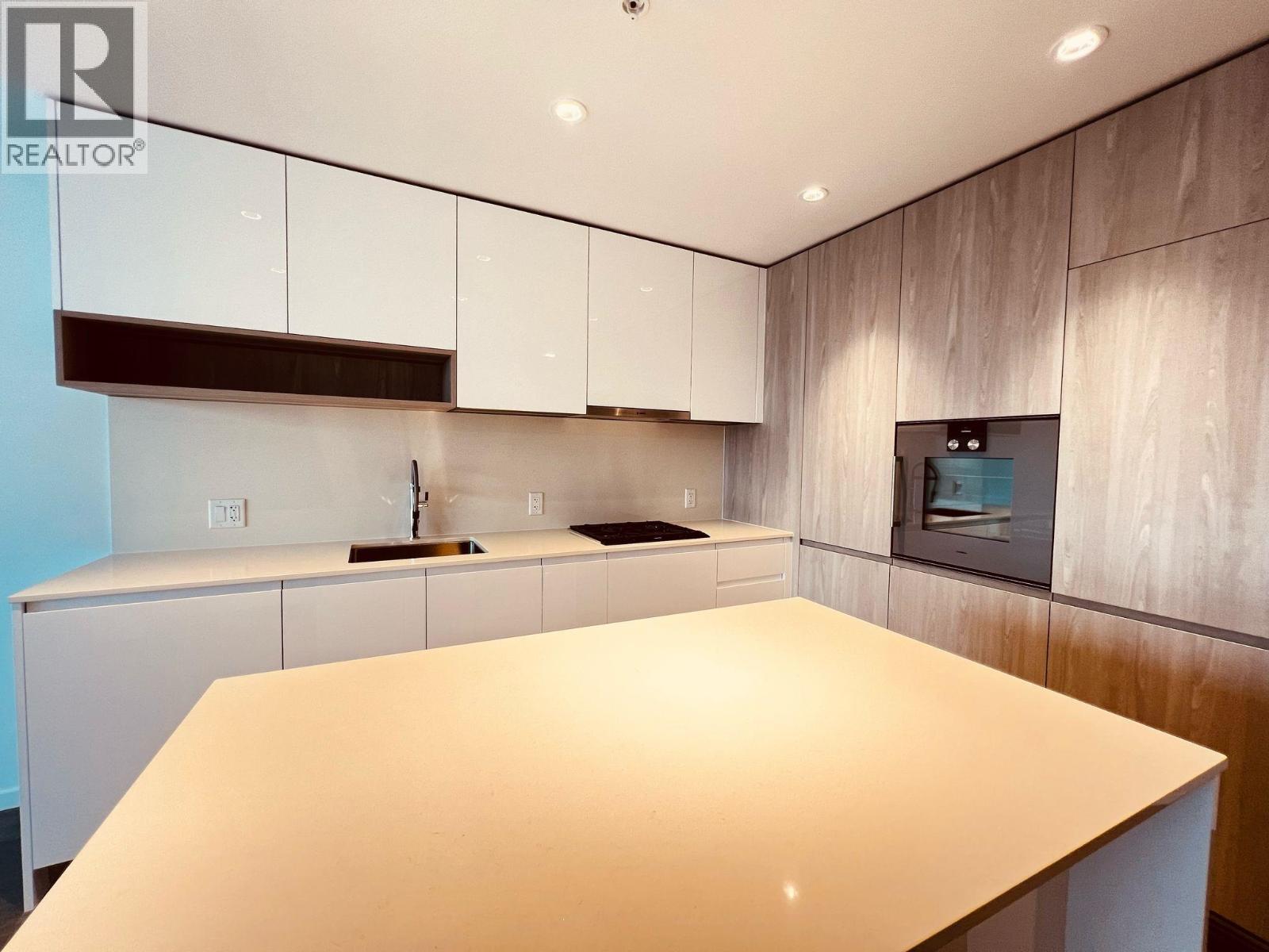 727 6808 MINORU BOULEVARD, Richmond