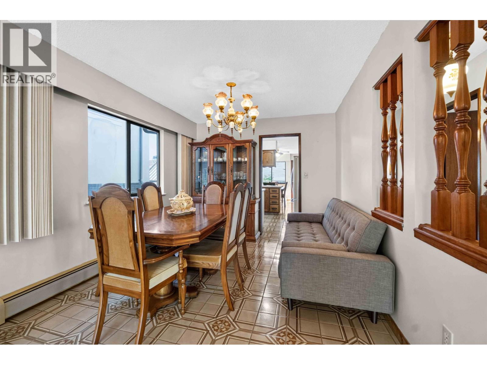 5 Bed, 3 Bath House for Sale in Vancouver – 2739 E 8TH AVENUE, Vancouver – MLS# R3154148 - Image 13