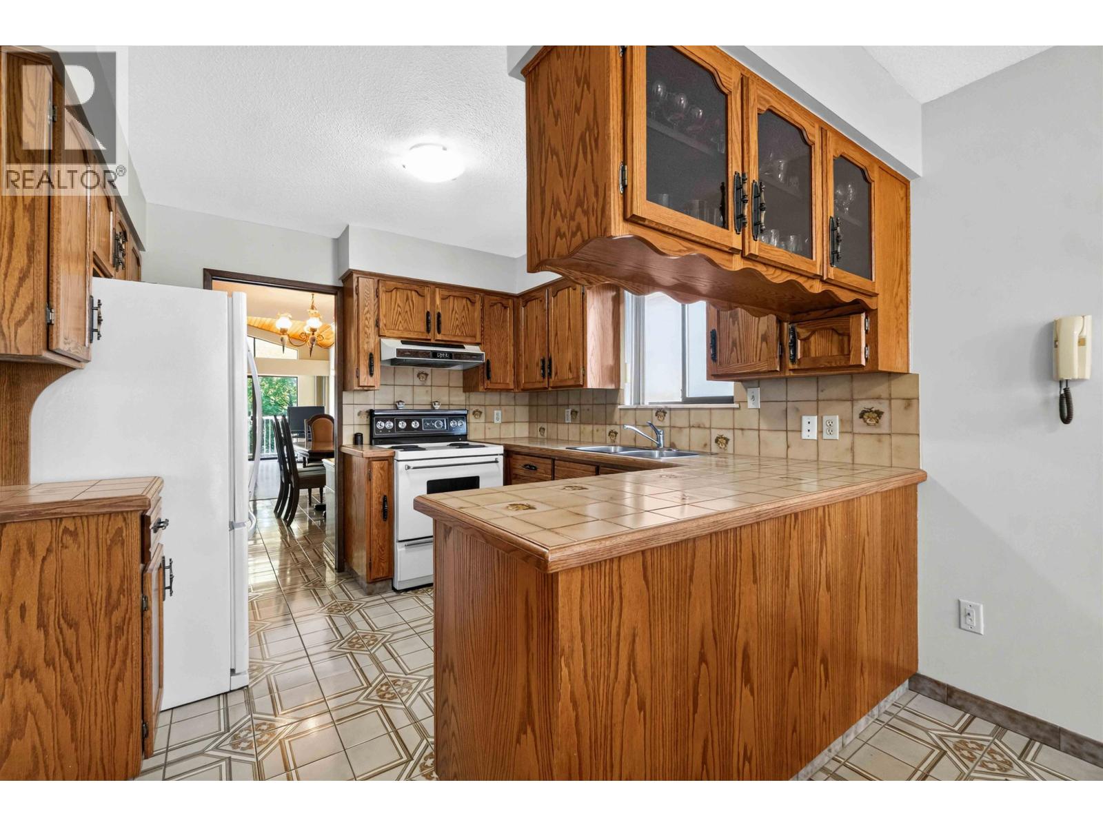 5 Bed, 3 Bath House for Sale in Vancouver – 2739 E 8TH AVENUE, Vancouver – MLS# R3154148 - Image 18