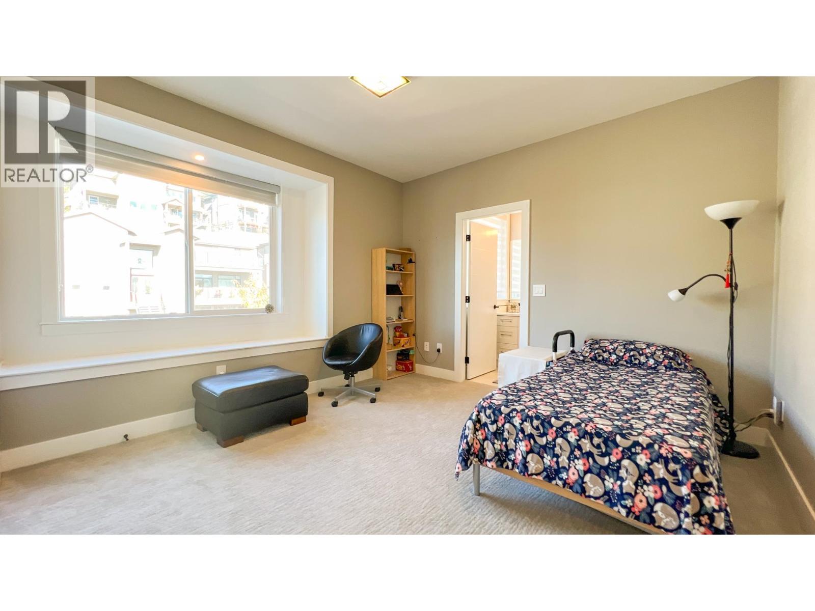 1435 SHAY STREET, Coquitlam