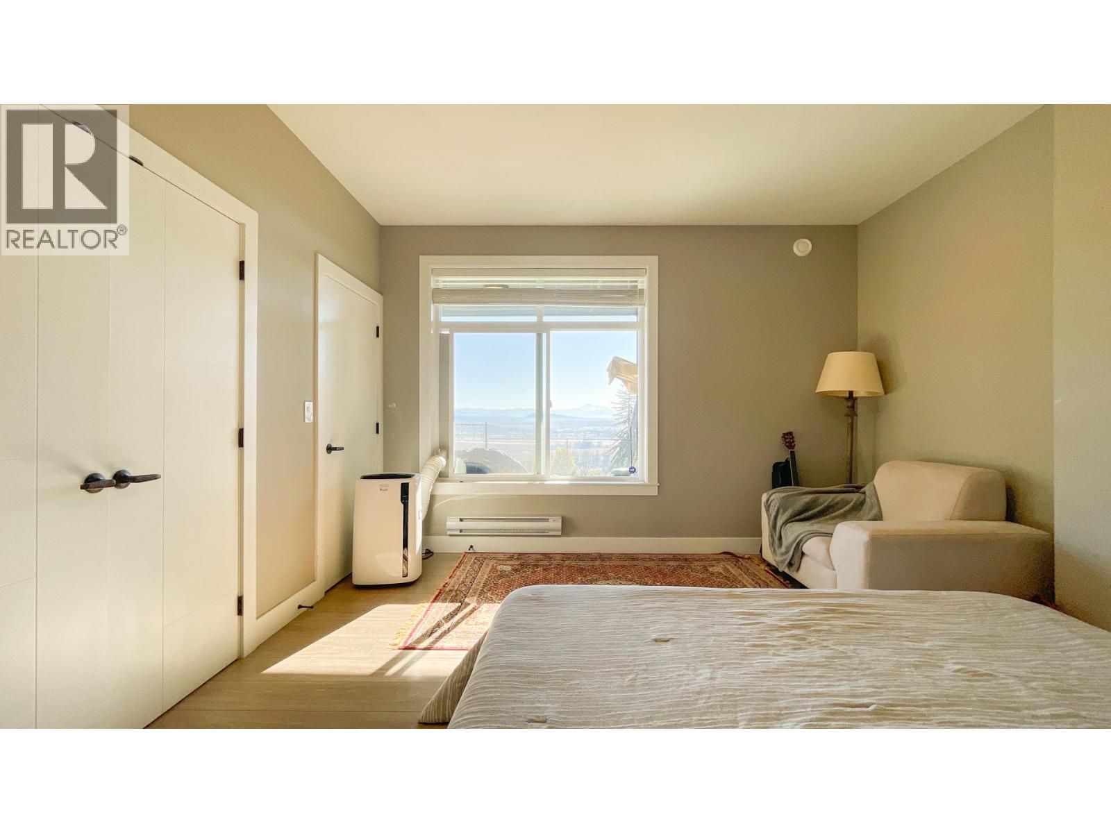 1435 SHAY STREET, Coquitlam