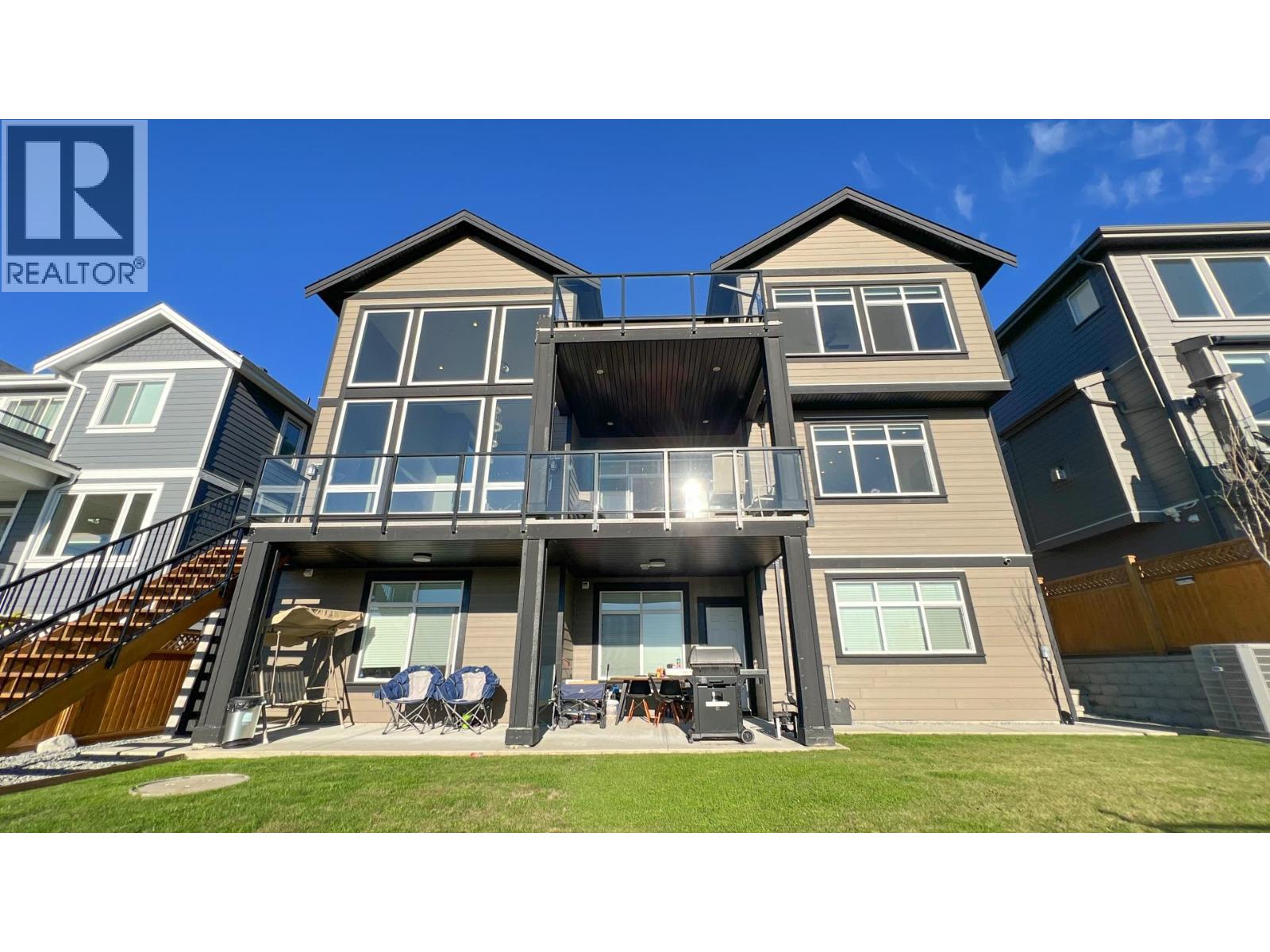 1435 SHAY STREET, Coquitlam