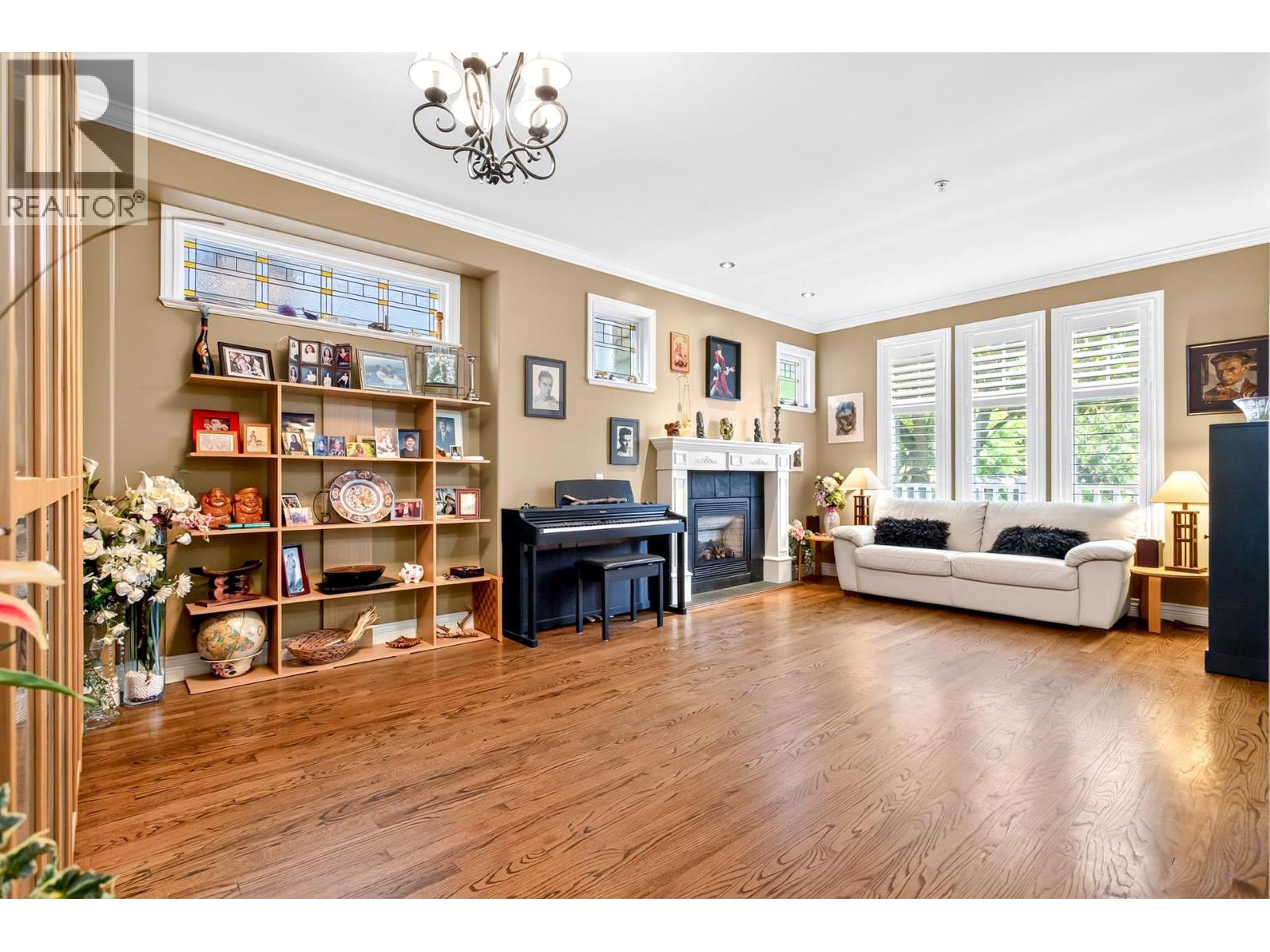 4 Bed, 4 Bath House for Sale in Vancouver – 2985 W 16TH AVENUE, Vancouver – MLS# R3154218 - Image 11