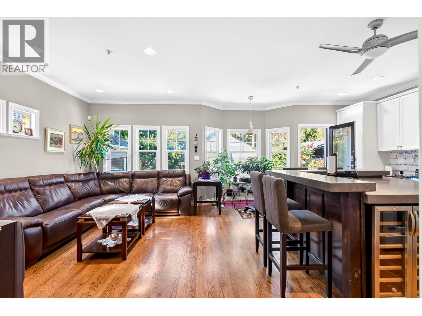 4 Bed, 4 Bath House for Sale in Vancouver – 2985 W 16TH AVENUE, Vancouver – MLS# R3154218 - Image 12