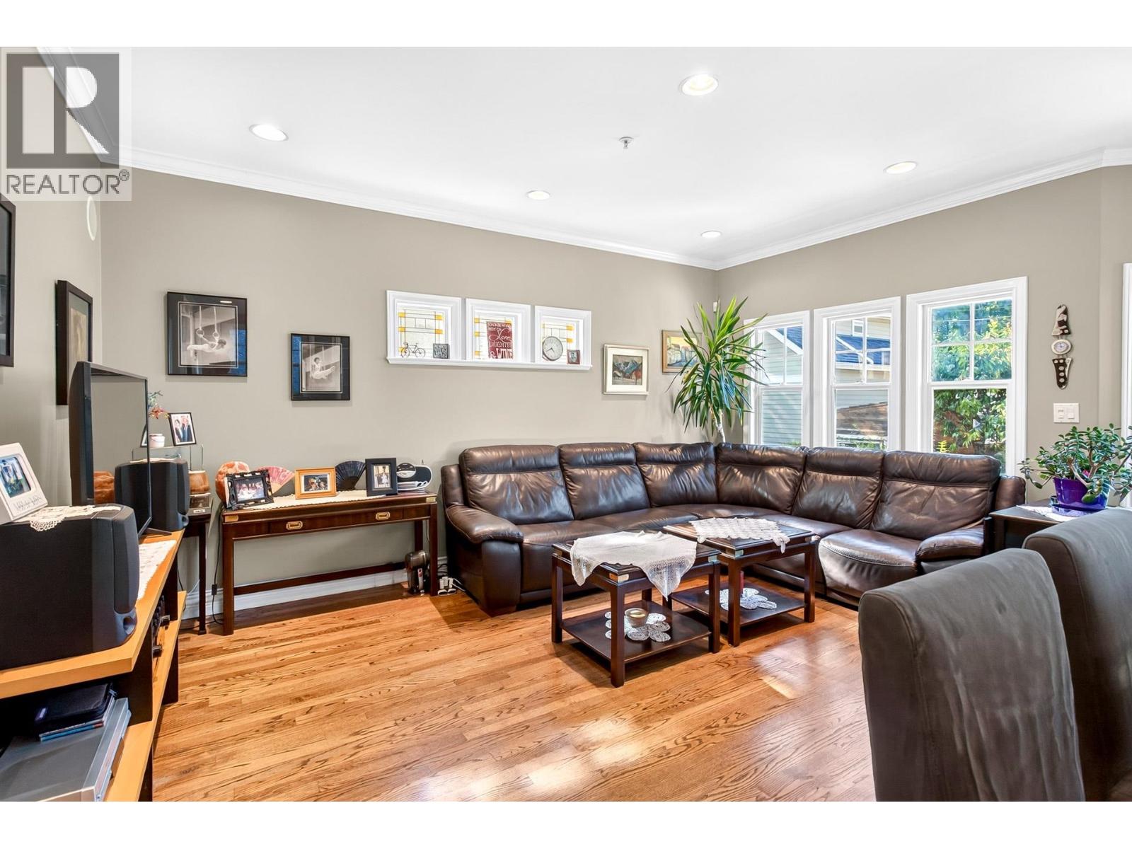 4 Bed, 4 Bath House for Sale in Vancouver – 2985 W 16TH AVENUE, Vancouver – MLS# R3154218 - Image 13
