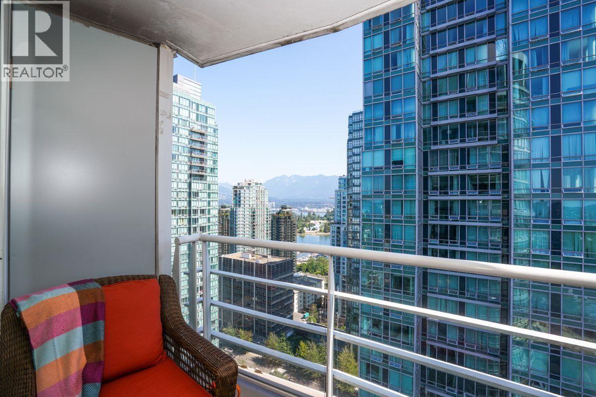 3 Bed, 2 Bath House for Rent in Vancouver – 2303 1200 ALBERNI STREET, Vancouver – MLS# R3154245 - Image 9