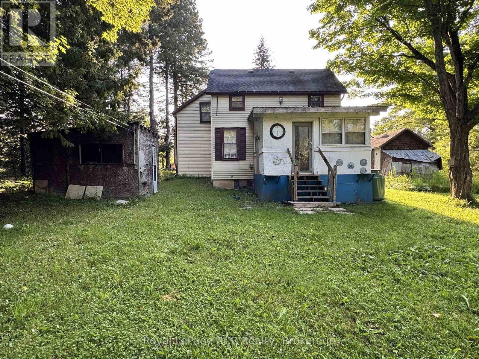 315134 HIGHWAY 6 - 4