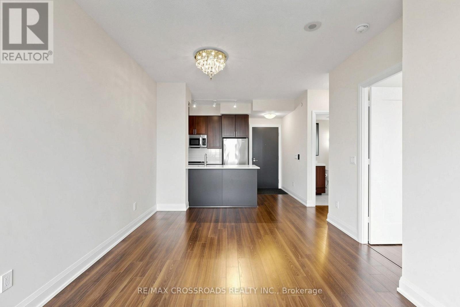 #2006 18 GRAYDON HALL DRIVE - 17