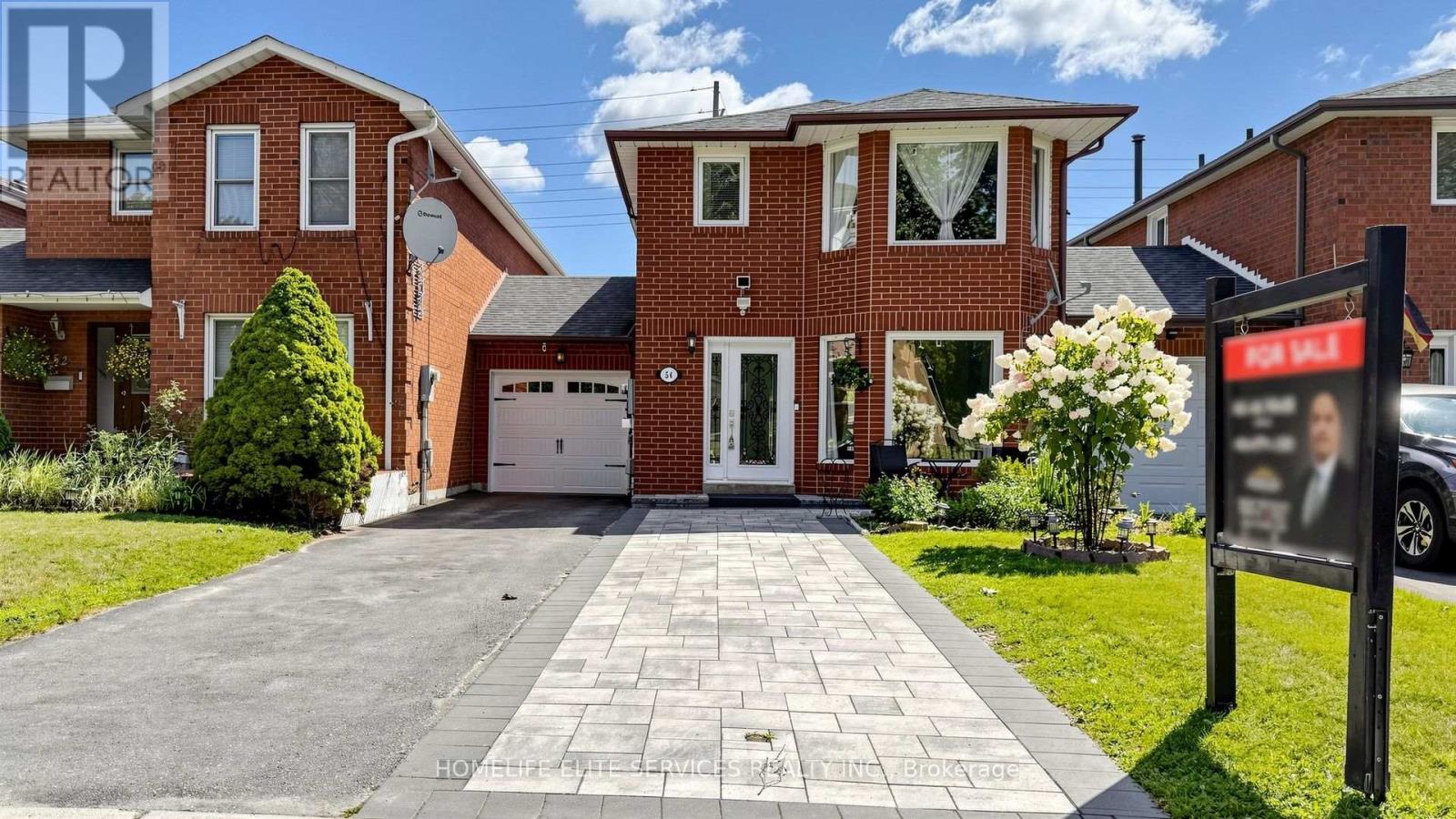 54 FEARN CRESCENT, Ajax (Central West) — photo 2