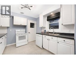 3300 Mark Unit# Main, Windsor, ON N9E2X1 Photo 13