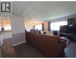4pc Bathroom - 5117 43 Street Ne, Chetwynd, BC V0C1J0 Photo 10