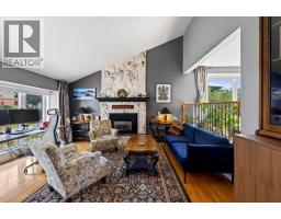 Foyer - 3544 Navatanee Drive, Kamloops, BC V2H1S1 Photo 13