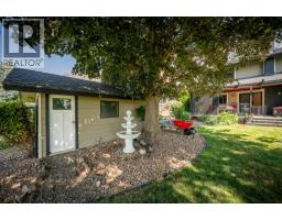 Bedroom - 3544 Navatanee Drive, Kamloops, BC V2H1S1 Photo 6
