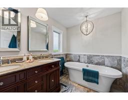 3544 Navatanee Drive, Kamloops, BC V2H1S1 Photo 39