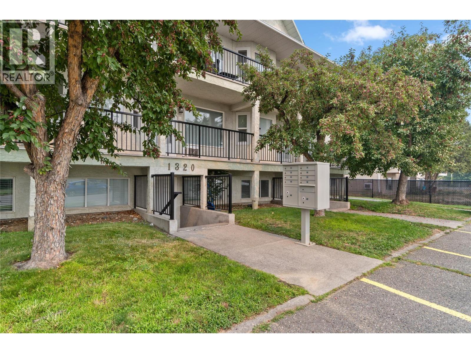 1320 SELKIRK Avenue Unit# 4, Kamloops — photo 3