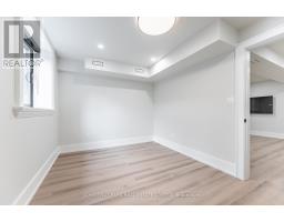 Lower - 594 Concord Avenue, Toronto, ON M6H2R1 Photo 14